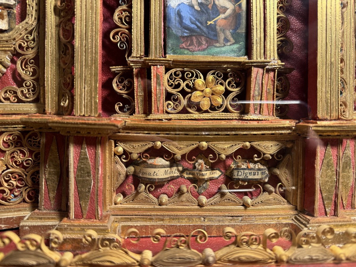 18th-century reliquary in the style of an altarpiece with 21 relics