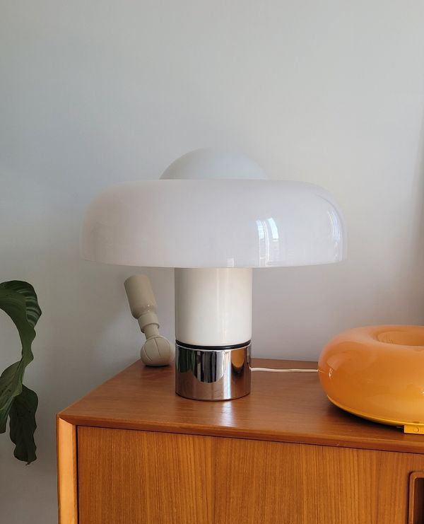 Brumbury lamp manufactured by the publisher Harvey GUZZINI