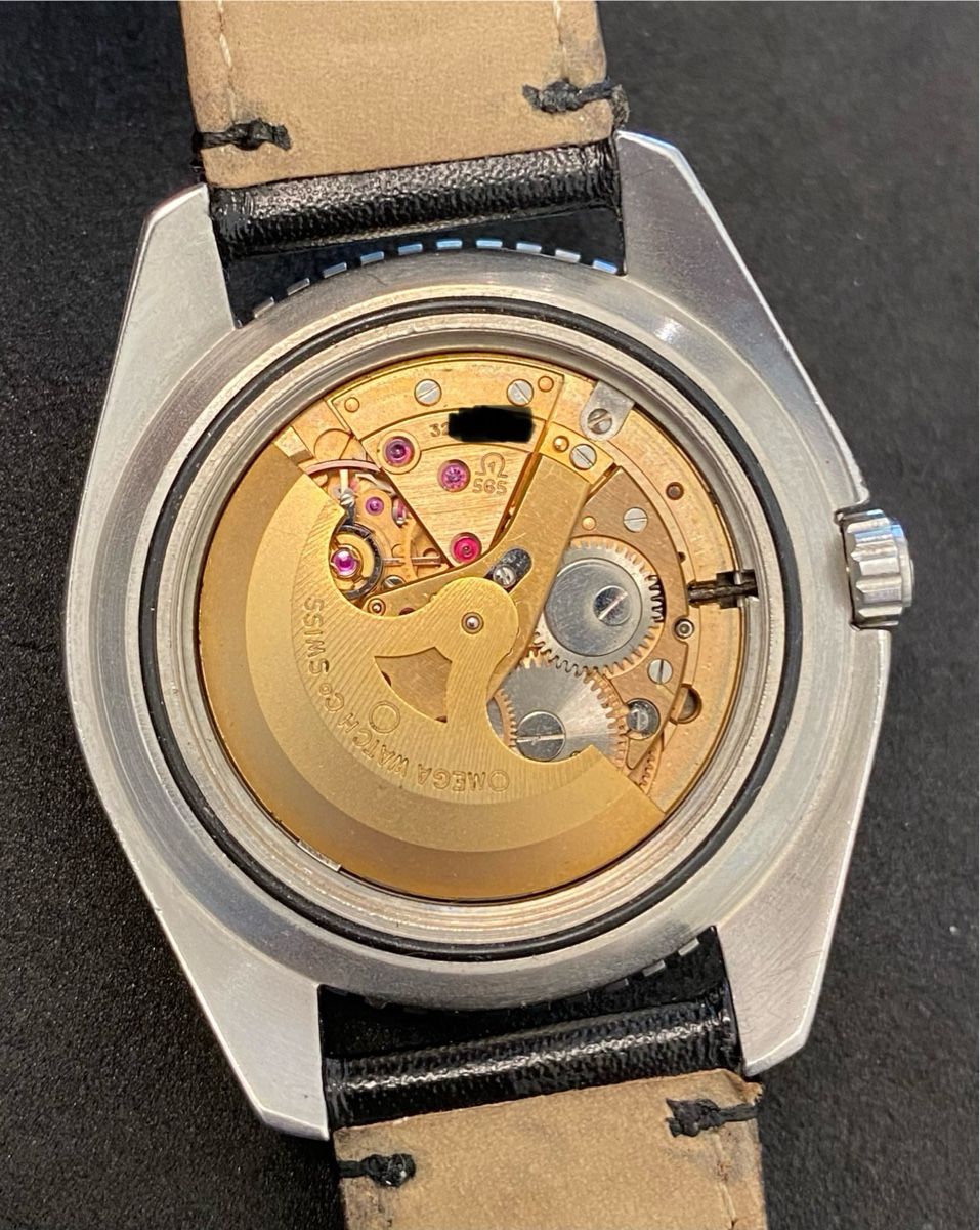Vintage Omega Seamaster 300 self-winding watch