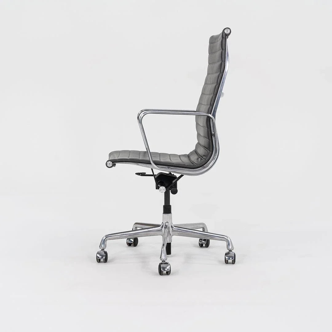 2016 Herman Miller Eames Aluminum Group executive office chair in gray