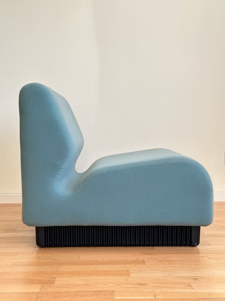 Set of 2 Herman Miller Chadwick indoor armchairs, a 70s design classic