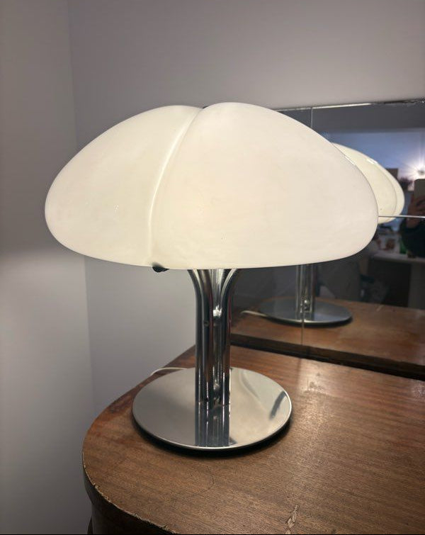 Harvey Guzzini Quadrifoglio lamp