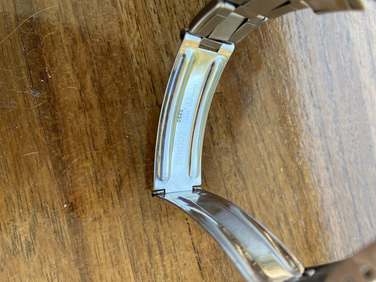 Zodiac Sea Wolf White Dial Original Bracelet And Box Automatic Movement AS70-72