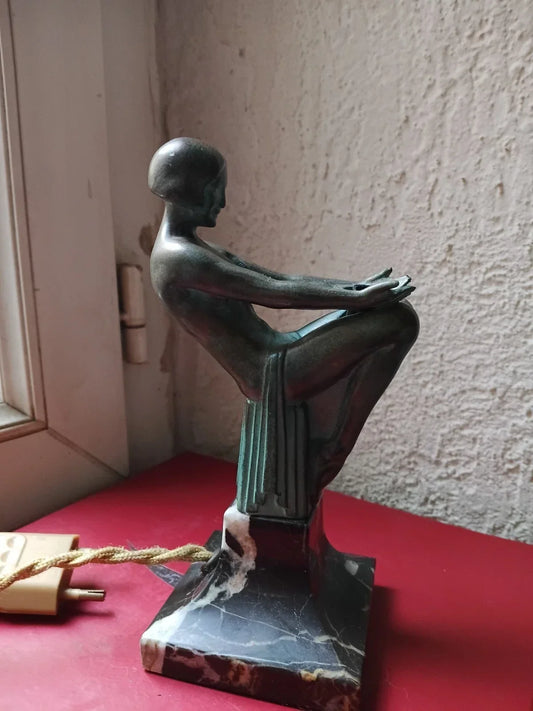 Leverrier lamp
