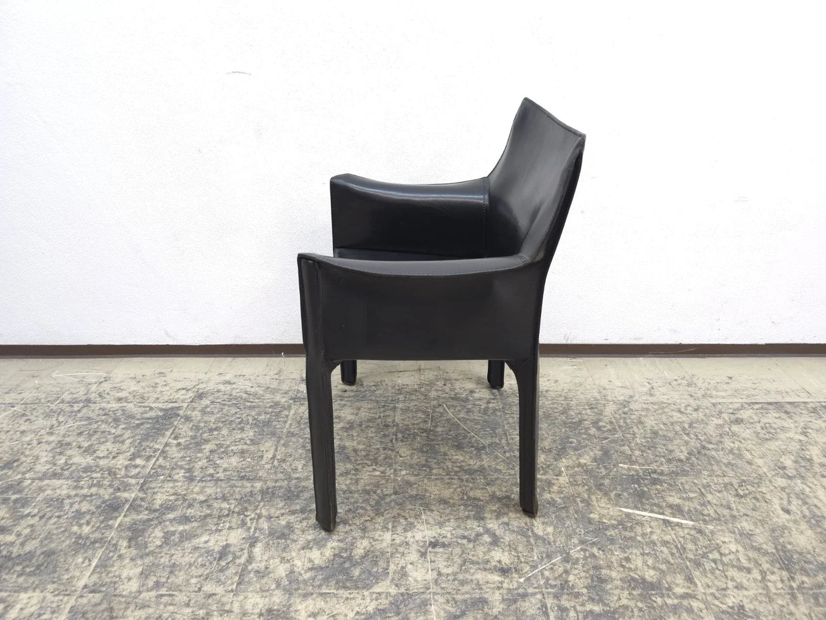 The Cab 413 chair by Cassina, a masterpiece of Italian design