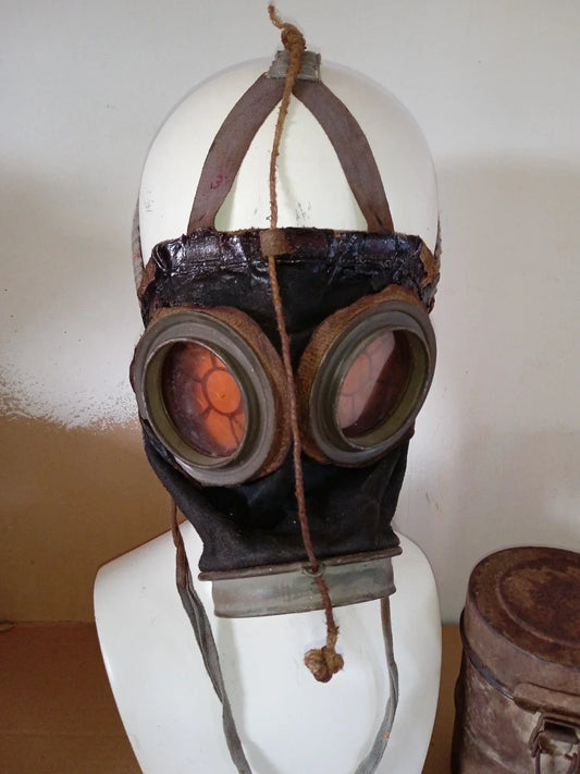 German WWI Model 17 gas mask