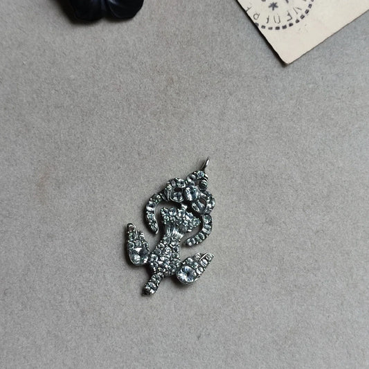 Antique pendant