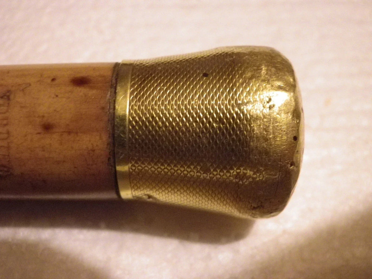 Antique cane with 18k gold pommel, eagle's head hallmark