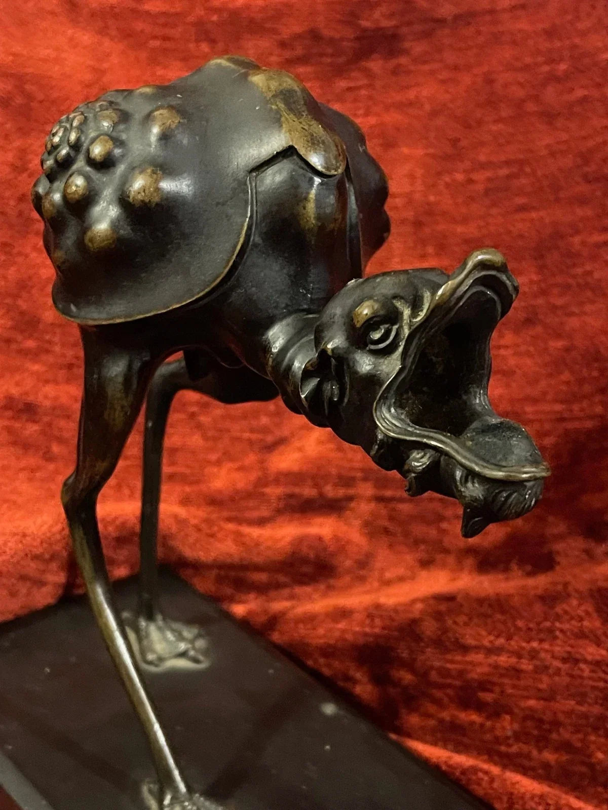 Bronze oil lamp