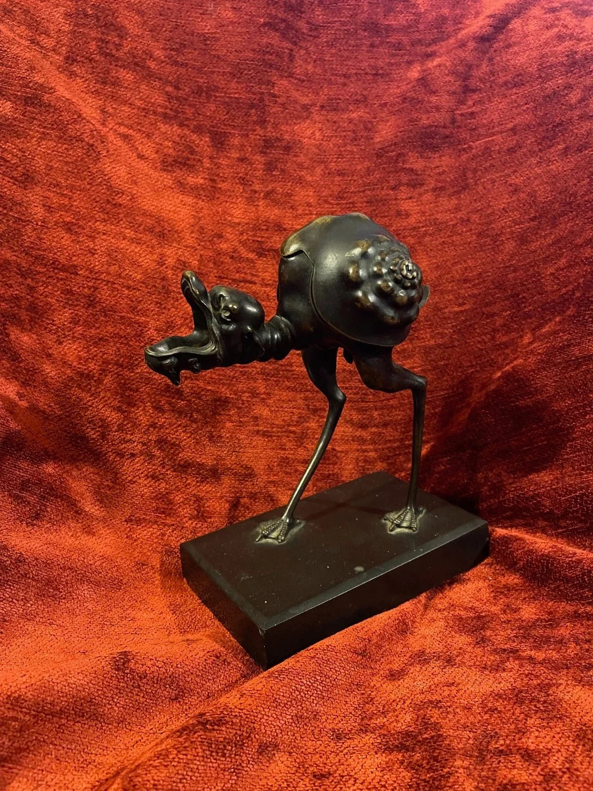 Bronze oil lamp