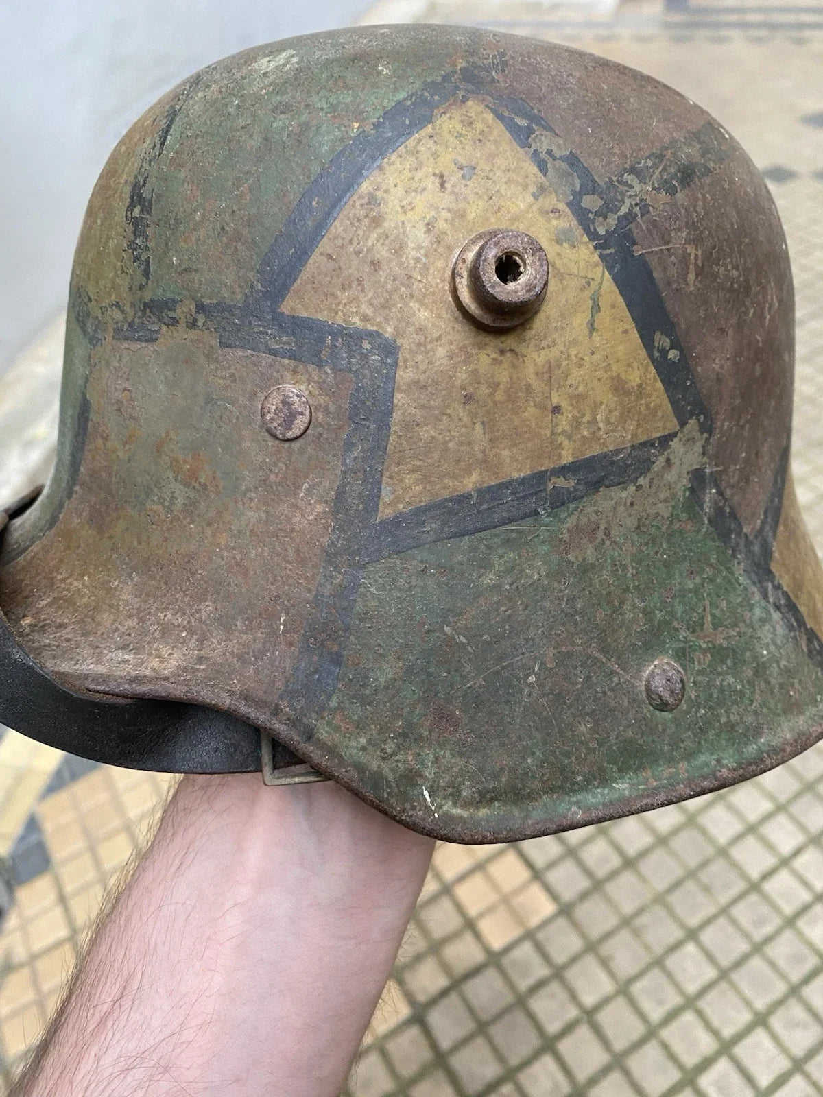 German Model 16 turtle camouflage helmet