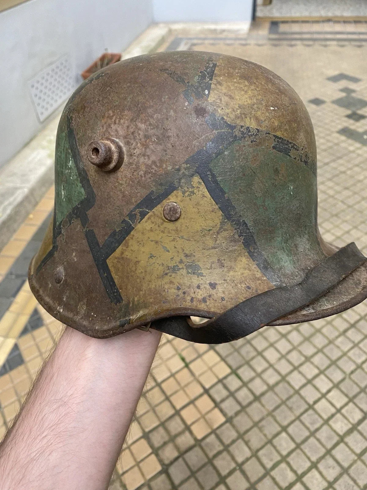 German Model 16 turtle camouflage helmet