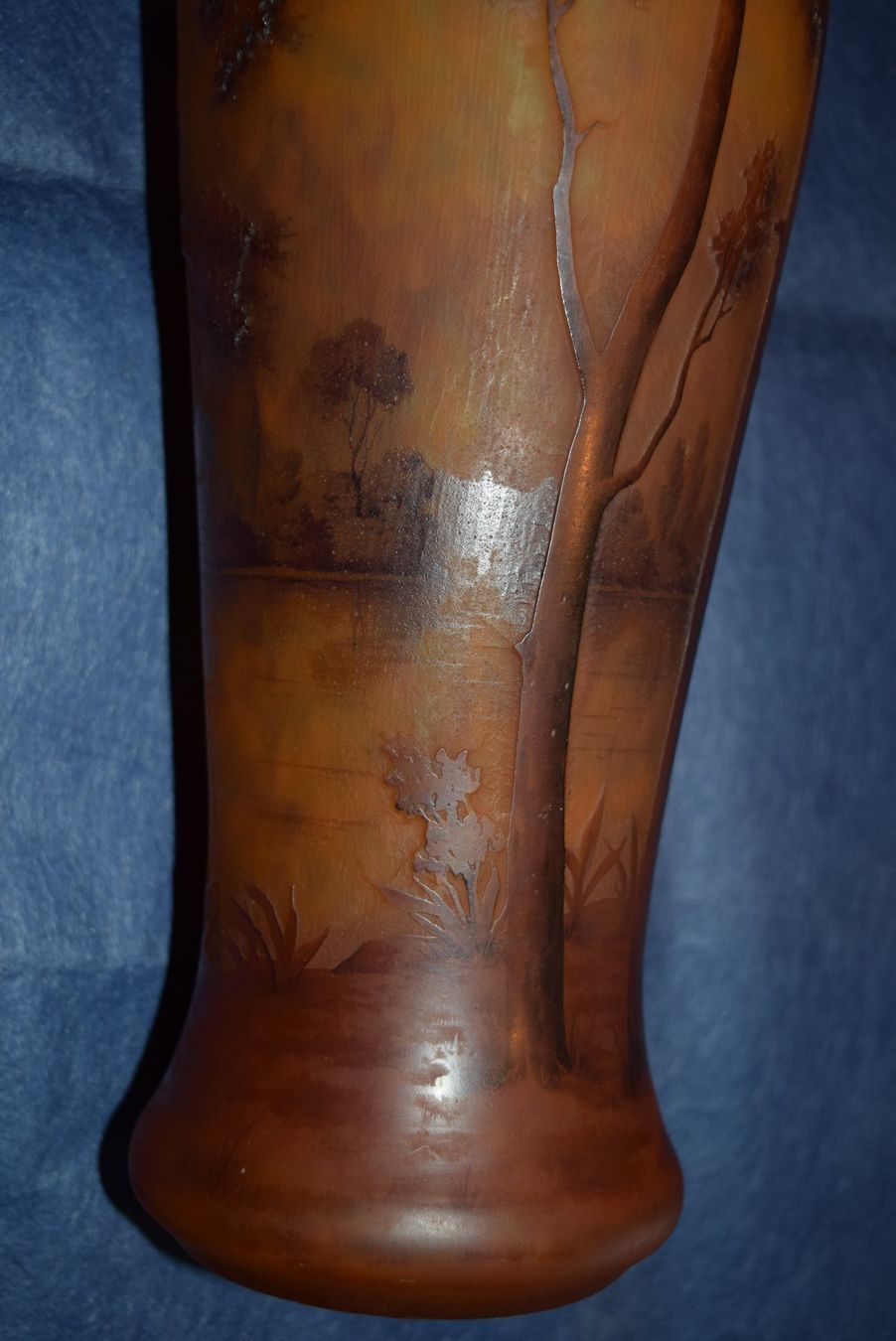 Daum vase, an exceptional piece from the Lorraine manufacture.