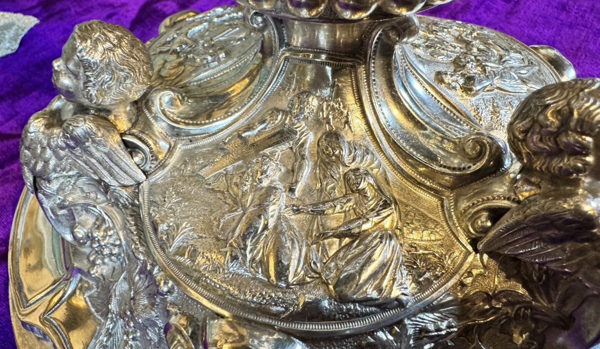 Silver ciborium, cathedral model