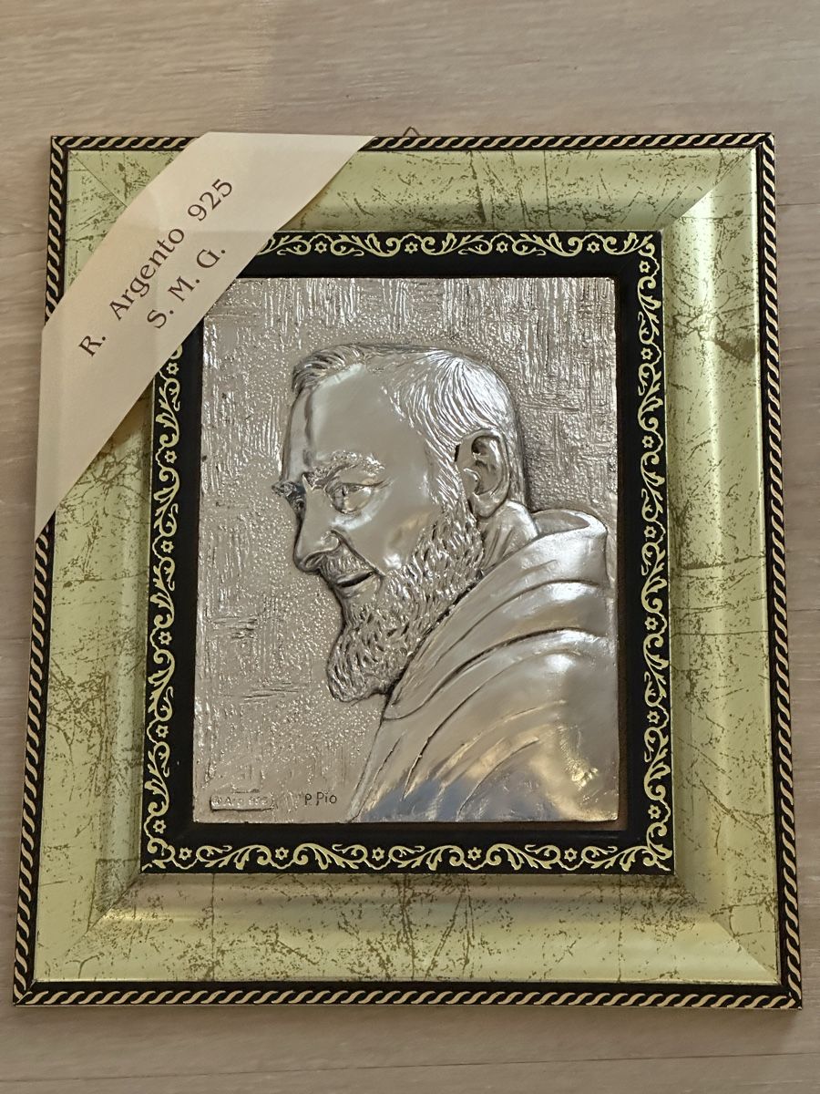 Sacred image of Padre Pio in 925 sterling silver, authentic piece