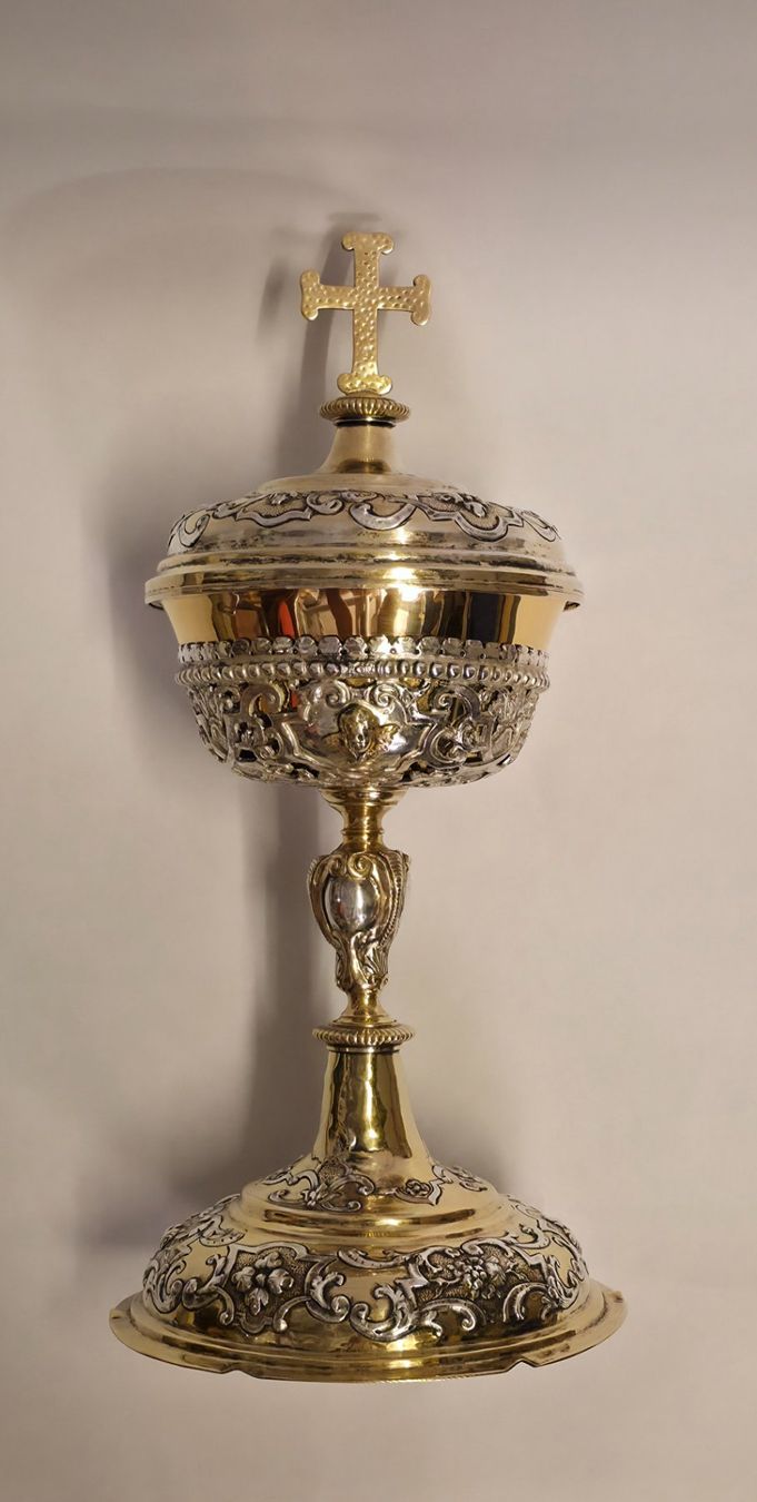 Historic ciborium circa 1715