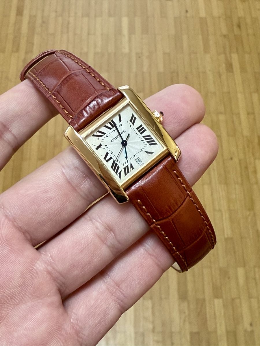 Classic 18k yellow gold Cartier Tank watch, reference 1840