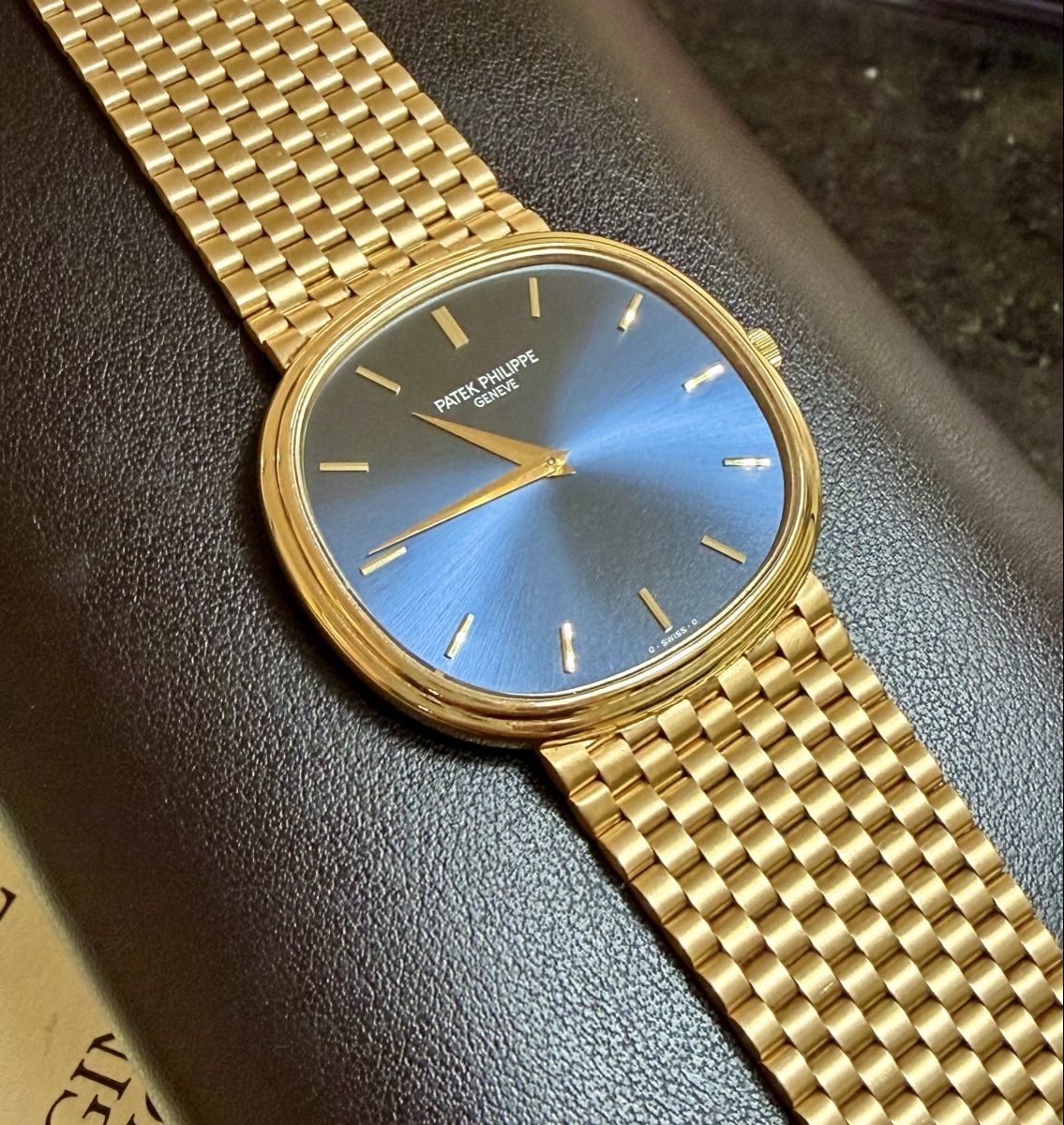 18k yellow gold Patek Philippe Ellipse Jumbo watch