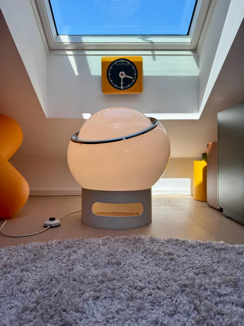 Iconic Big Clan table lamp designed by Studio 6G for Harvey Guzzini and produced by Meblo