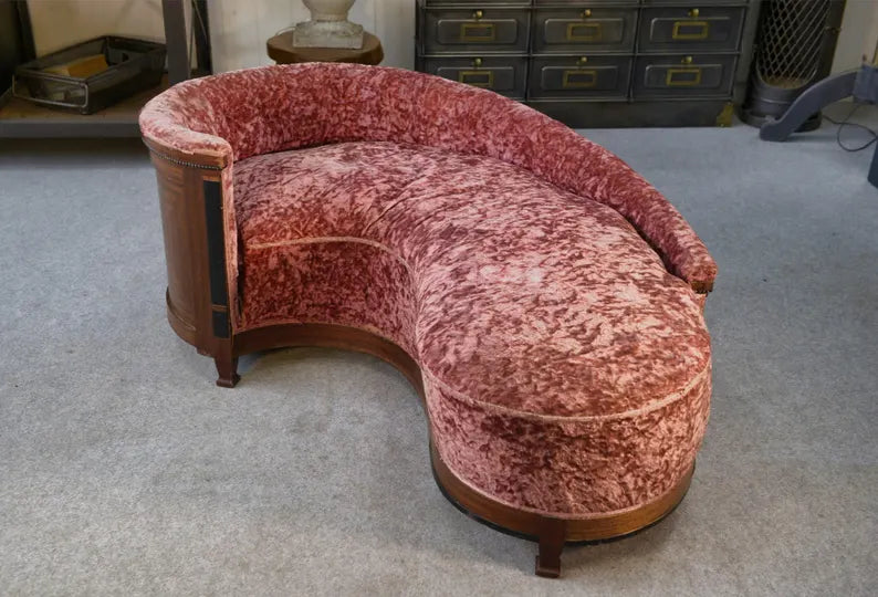 Kidney-shaped vintage sofa