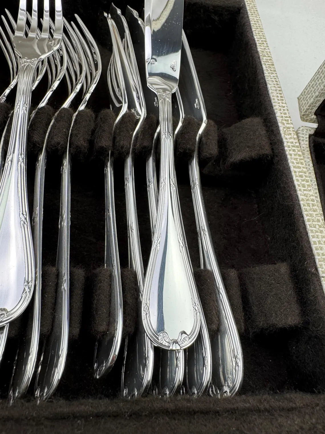 Christofle Rubans 62-piece cutlery set