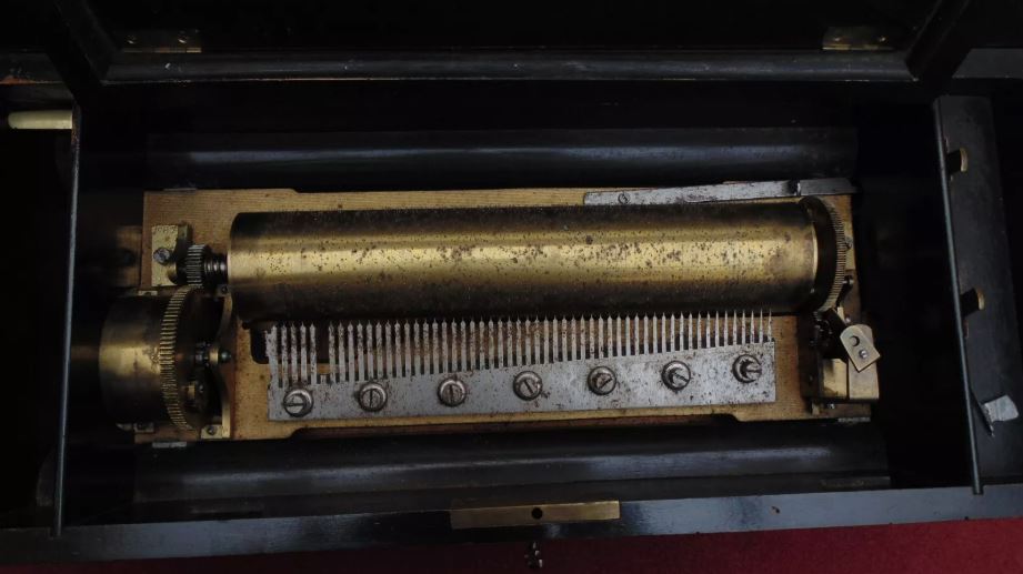 Music box