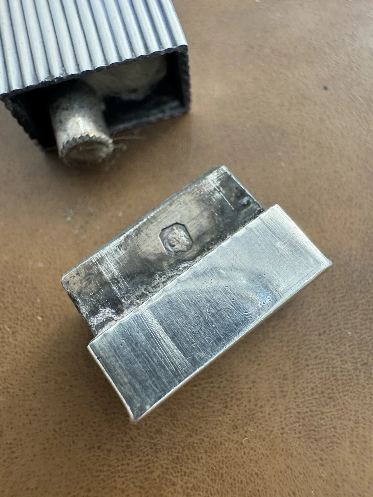 Briquet en argent minerve et tête de sanglier ancien à Système