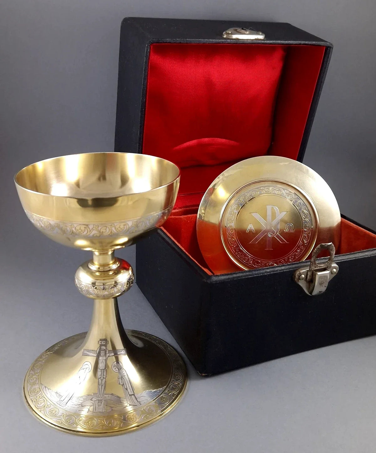 Chalice and its vermeil paten