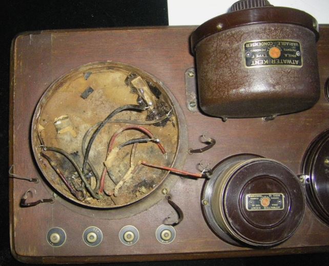 Vintage radio