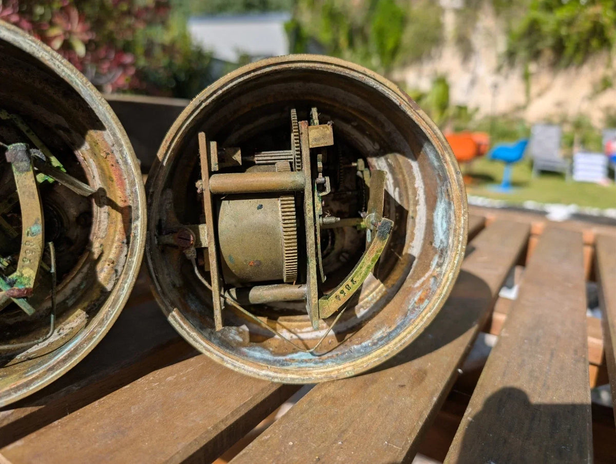 Paire de lampe gagneau système horlogerie carcel