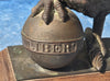 Statuette en bronze représentant un coq liberté