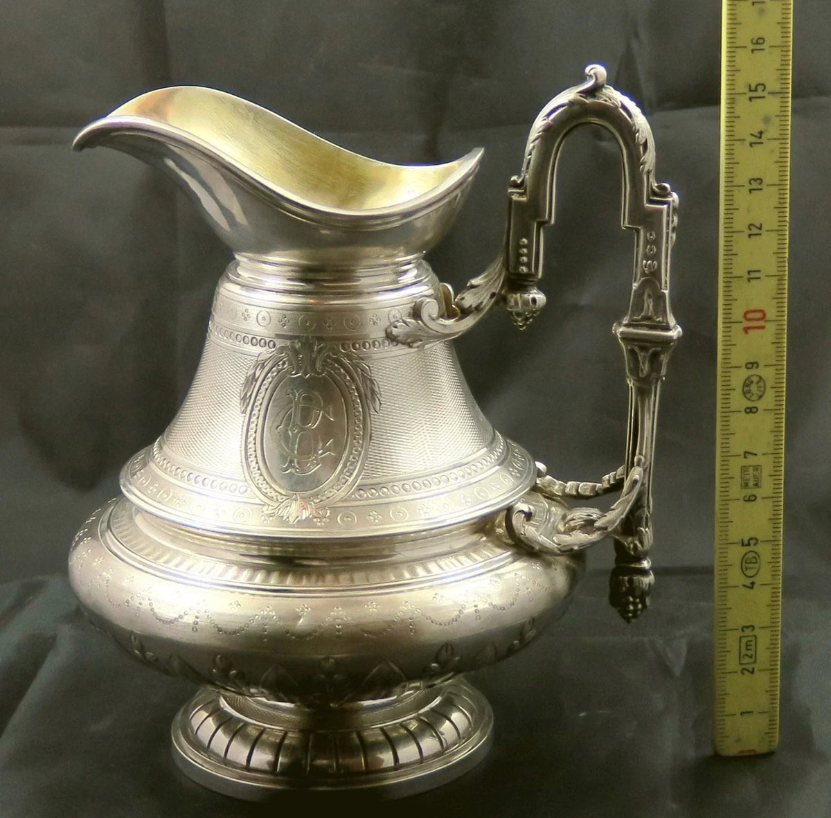 Set consisting of a coffee pot, a milk jug and a sugar bowl