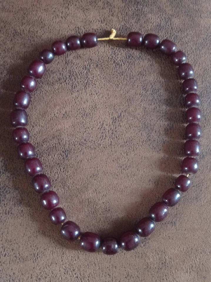 Vintage cherry red Bakelite necklace