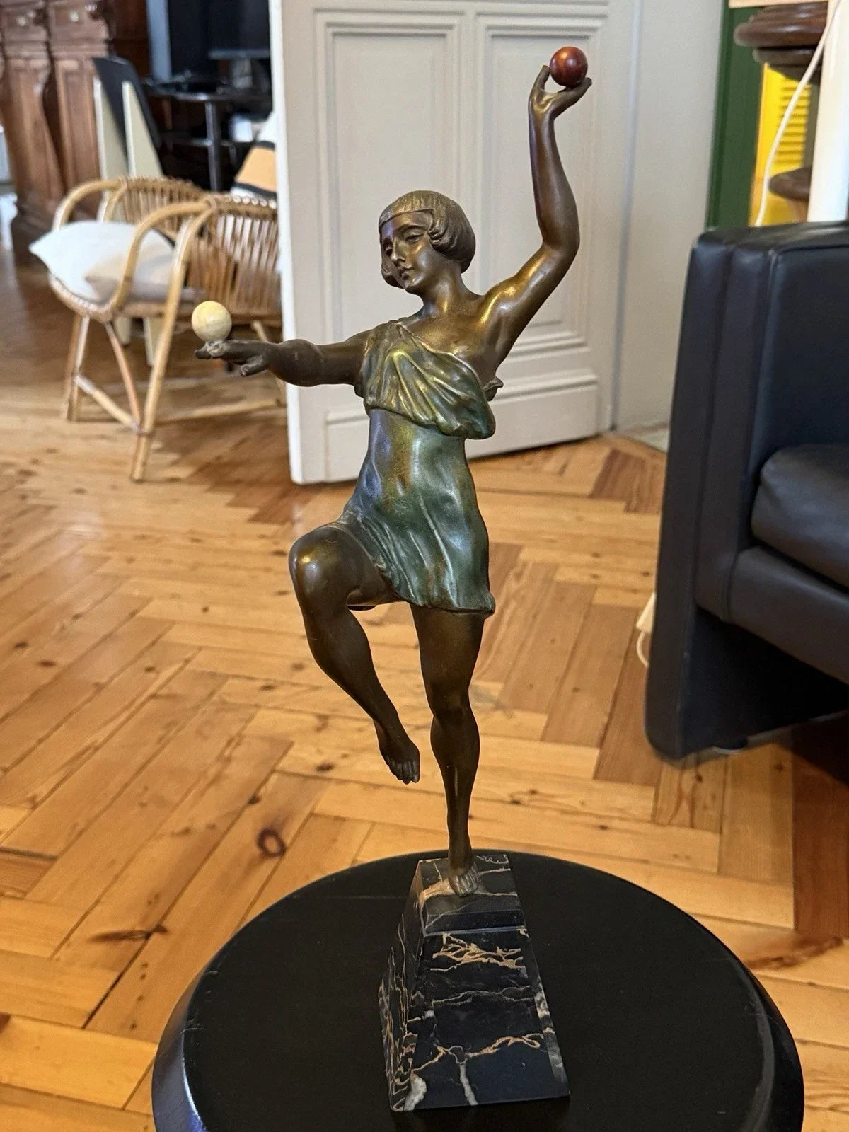 Art Deco statuette