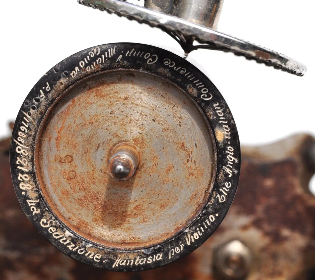 Cylinder phonograph with working mechanism