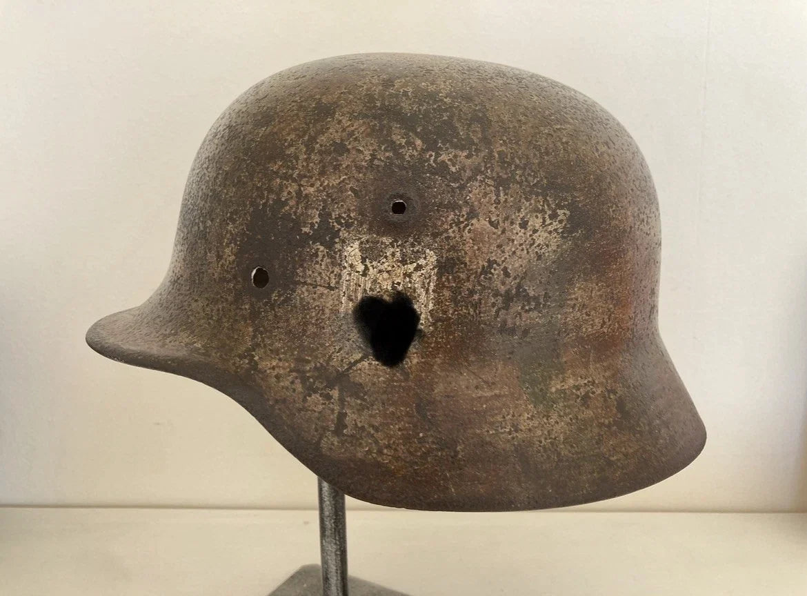 Casque allemand camouflé Normandie