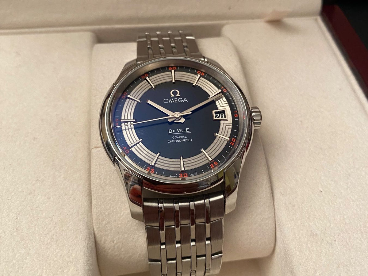OMEGA De Ville Hour Vision watch equipped with the Co-Axial movement