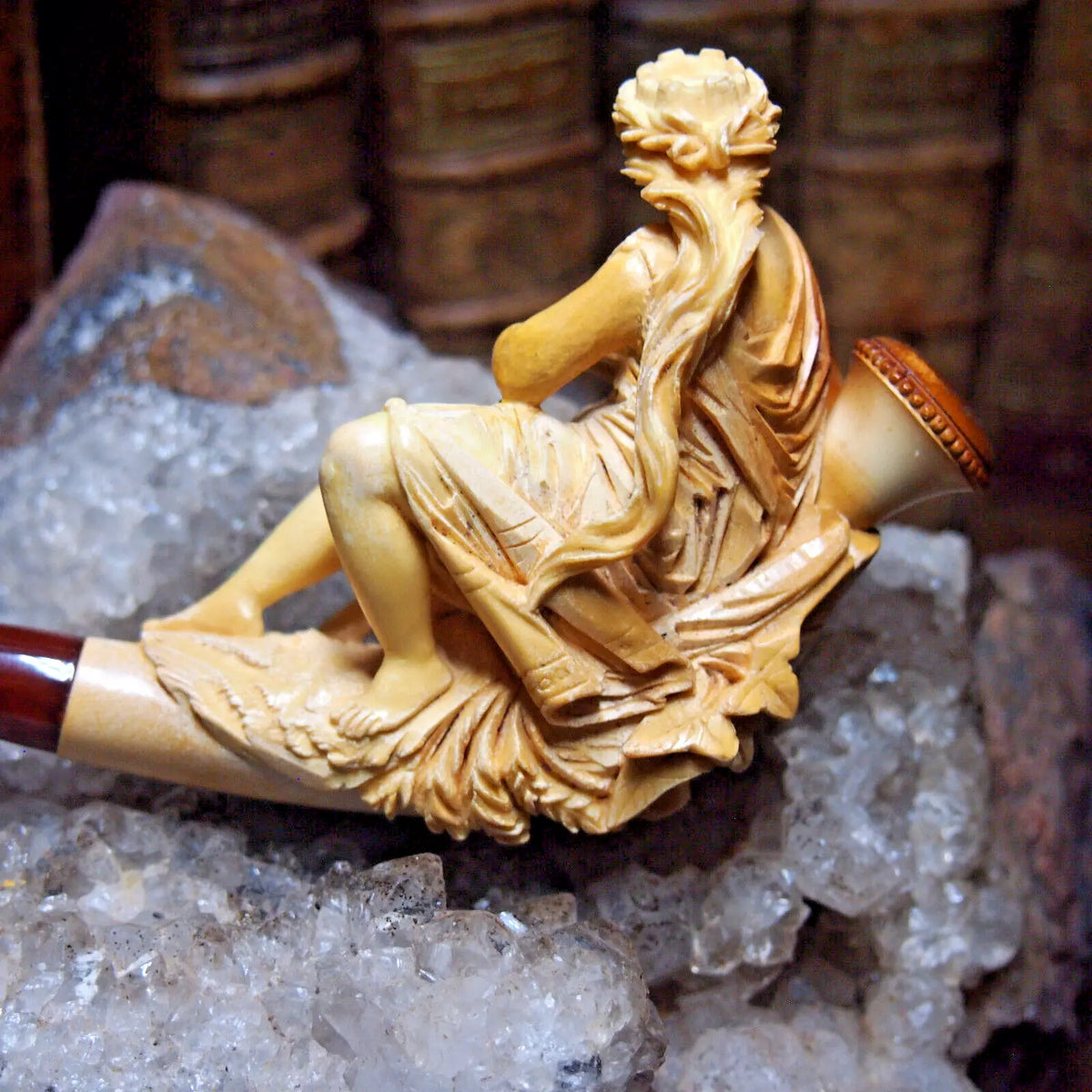 Antique smoke pipe