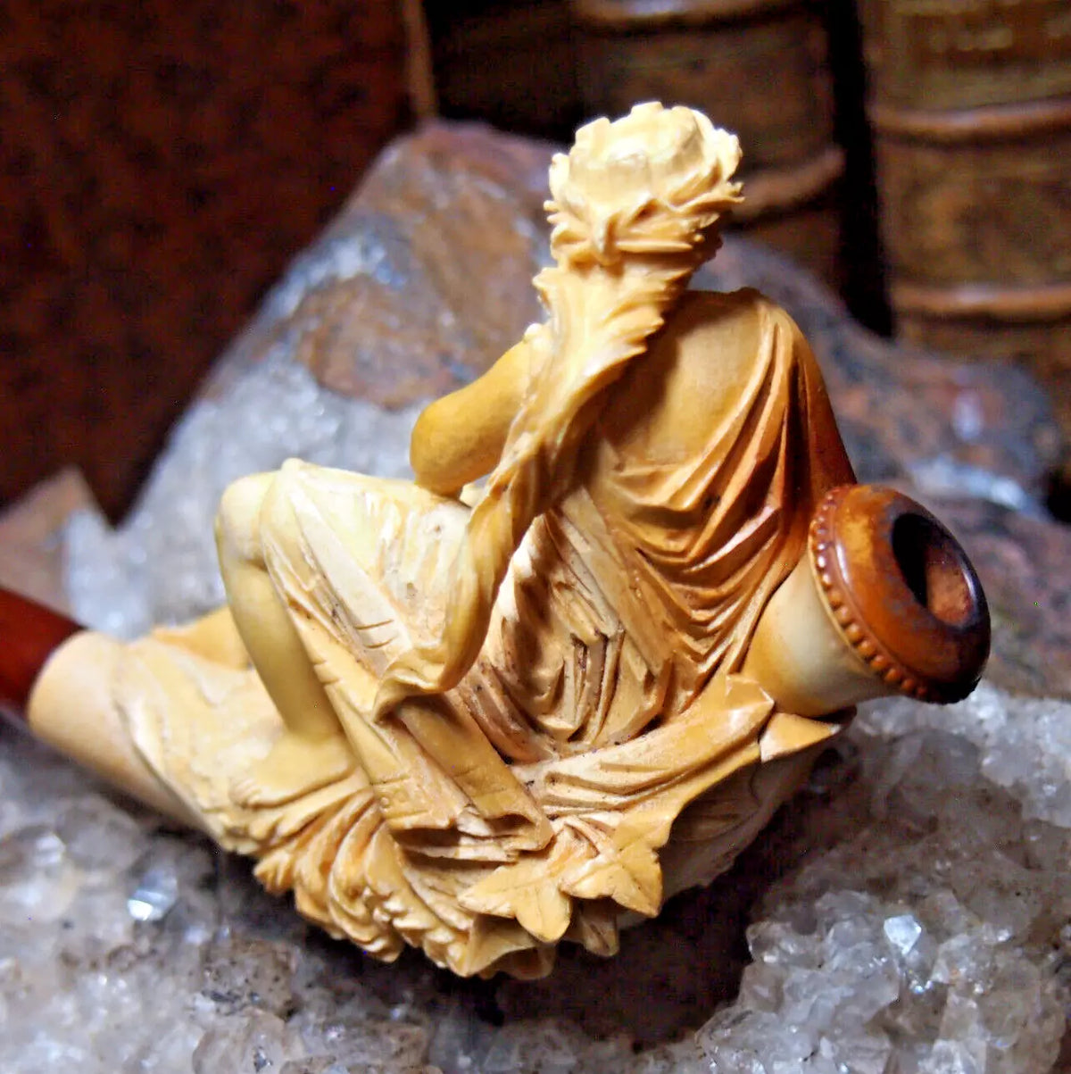Antique smoke pipe