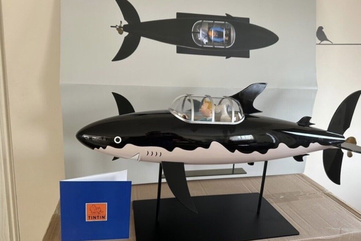 Tintin figurine in the submarine