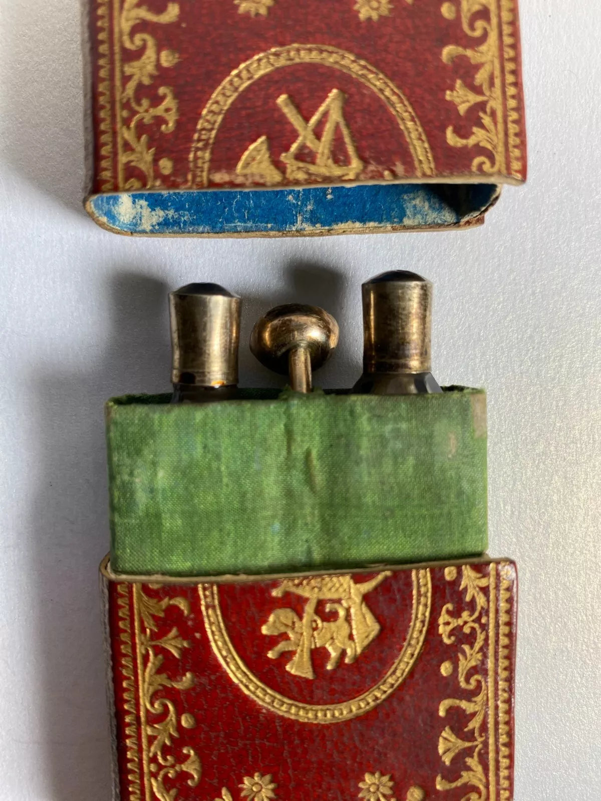 Salt and perfume case