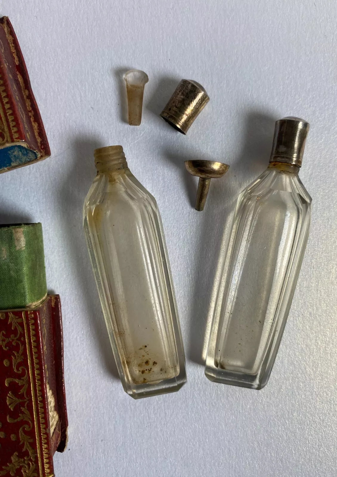 Salt and perfume case