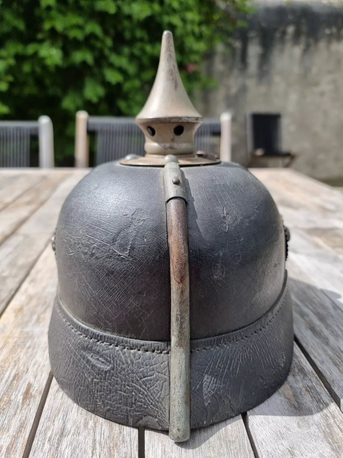 Model 1915 Pickelhaube in leather and grey metal