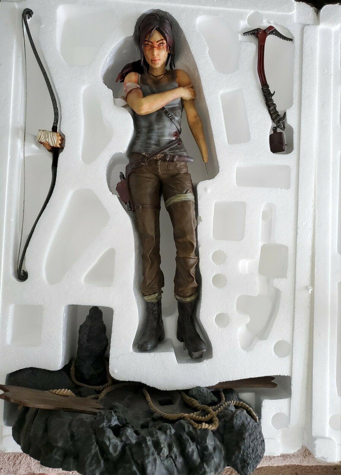 Lara Croft figurine