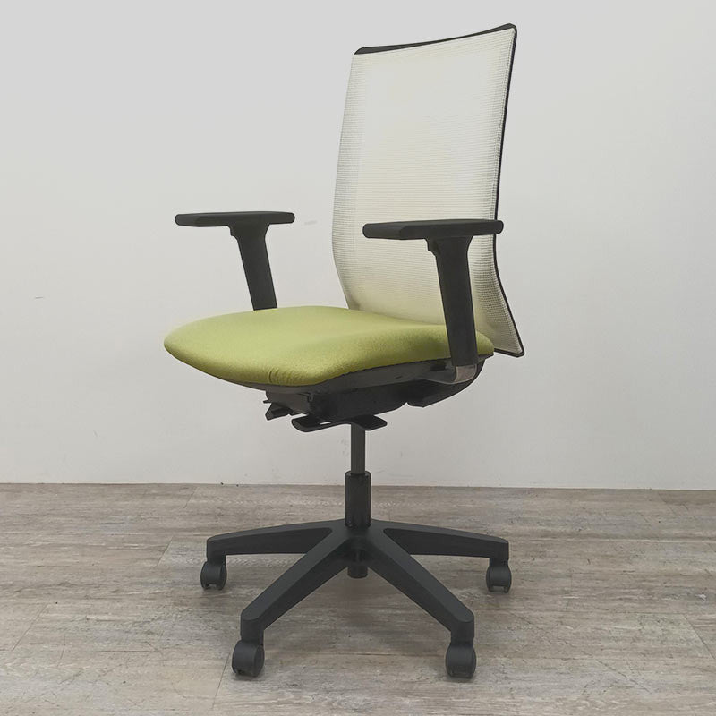 FORMA 5 Sentis Light Green White 3D