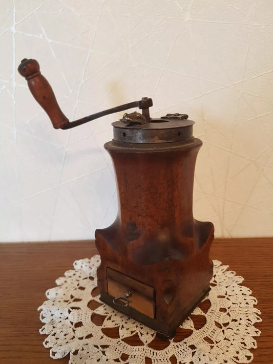 Louis XIV coffee grinder