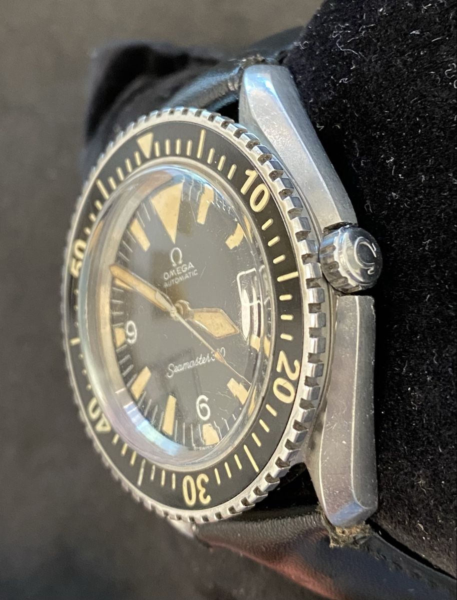 Vintage Omega Seamaster 300 self-winding watch