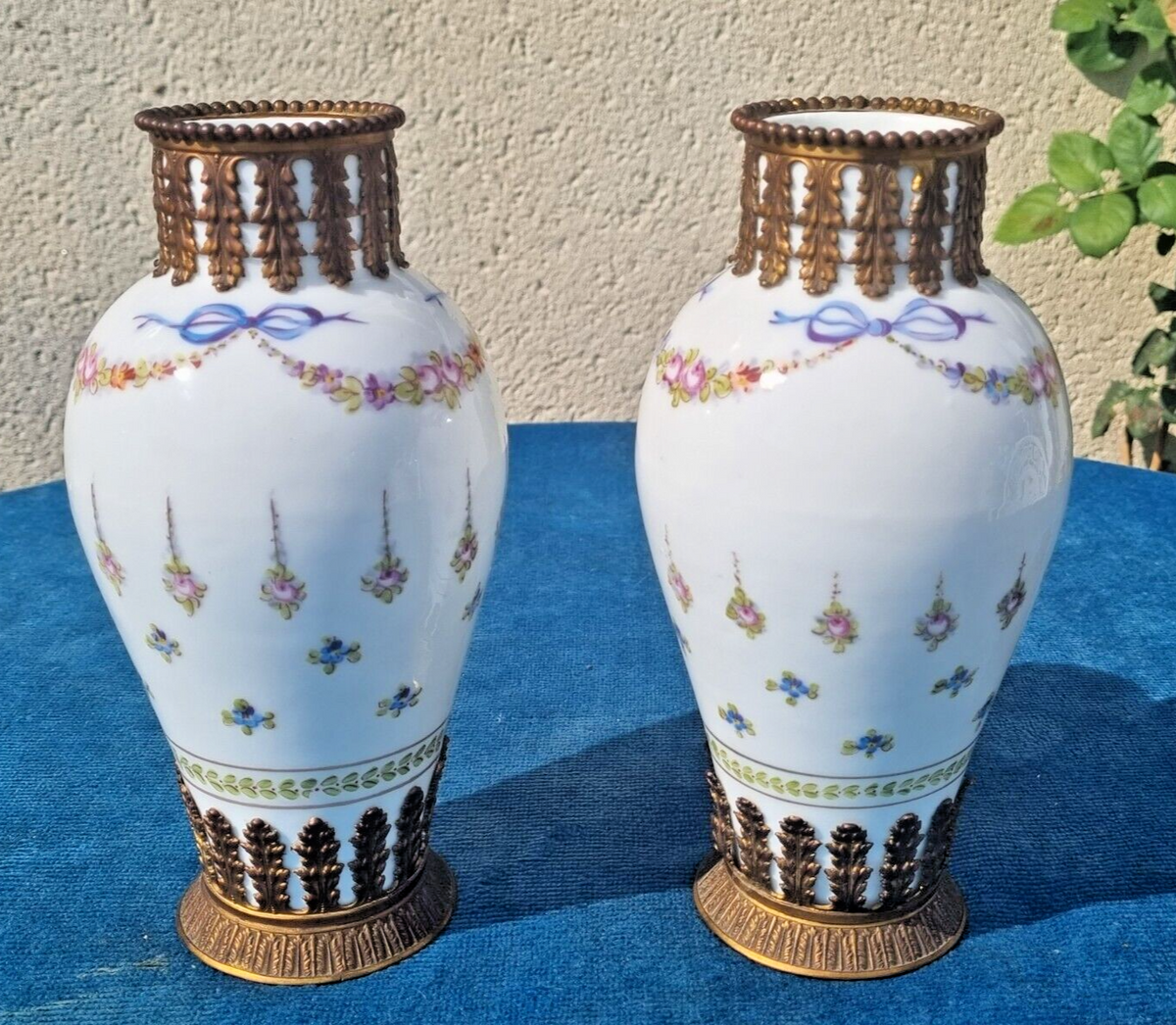 Lovely pair of antique Sèvres porcelain vases with bronze mounts