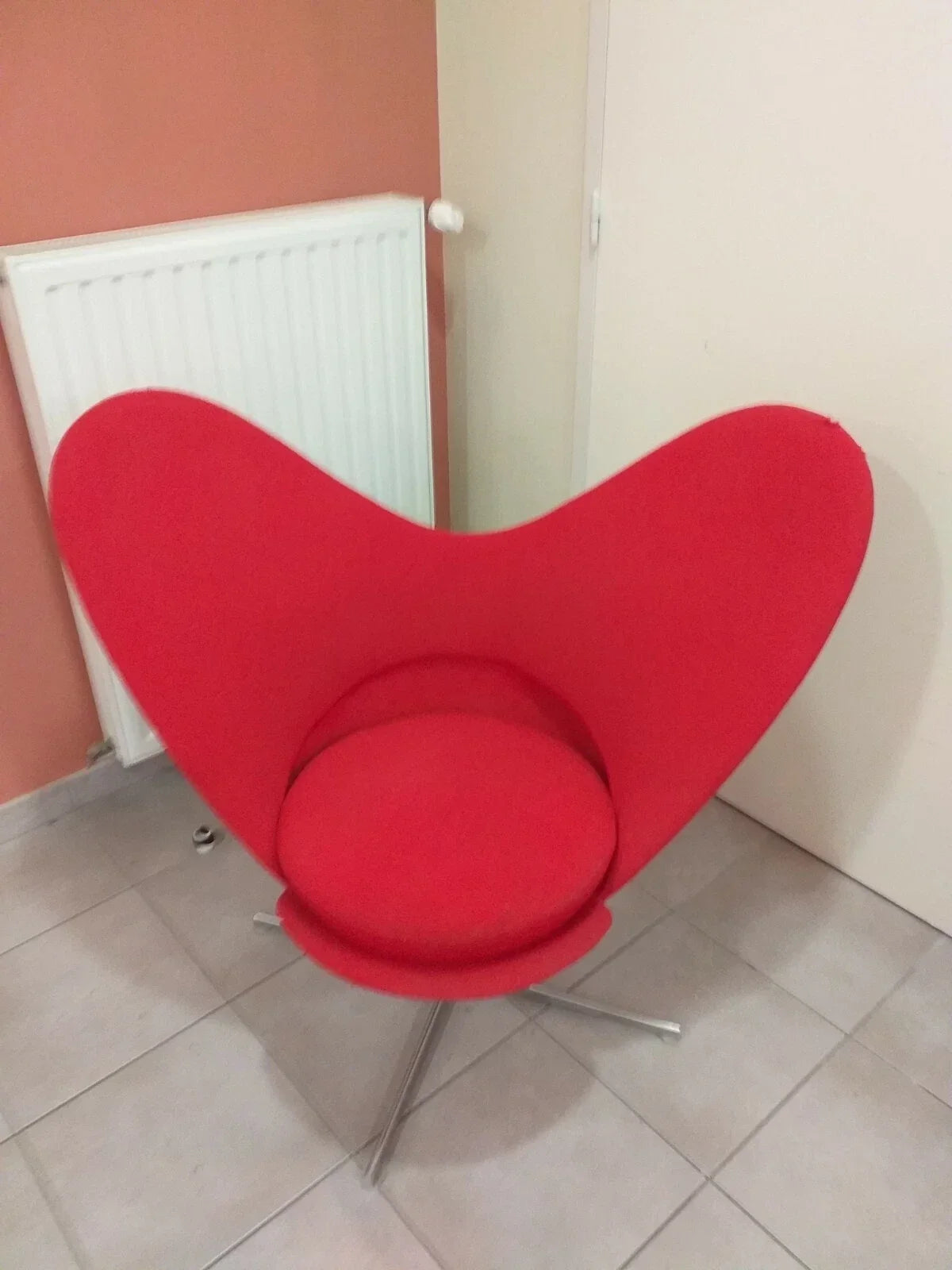 Vitra Heart Cone Chair by designer Verner Panton (1958)