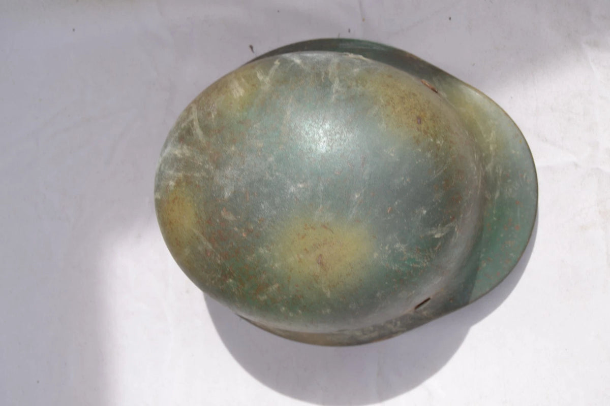 CASQUE CAMOUFLÉ ALLEMAND MODÈLE 1940 SECONDE GUERRE 1944 WH HEER